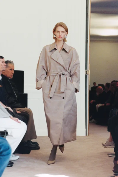 Look 38
